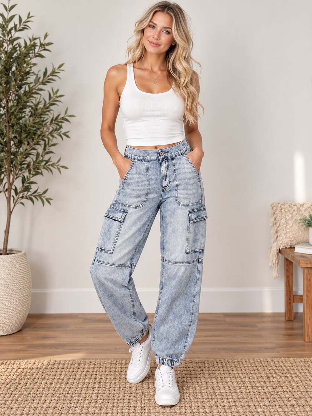 American Eagle Cargo Jogger Jeans Womens 2 Regular Light Wash Denim Utility
